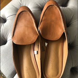 Universal Thread Mules. Preowned